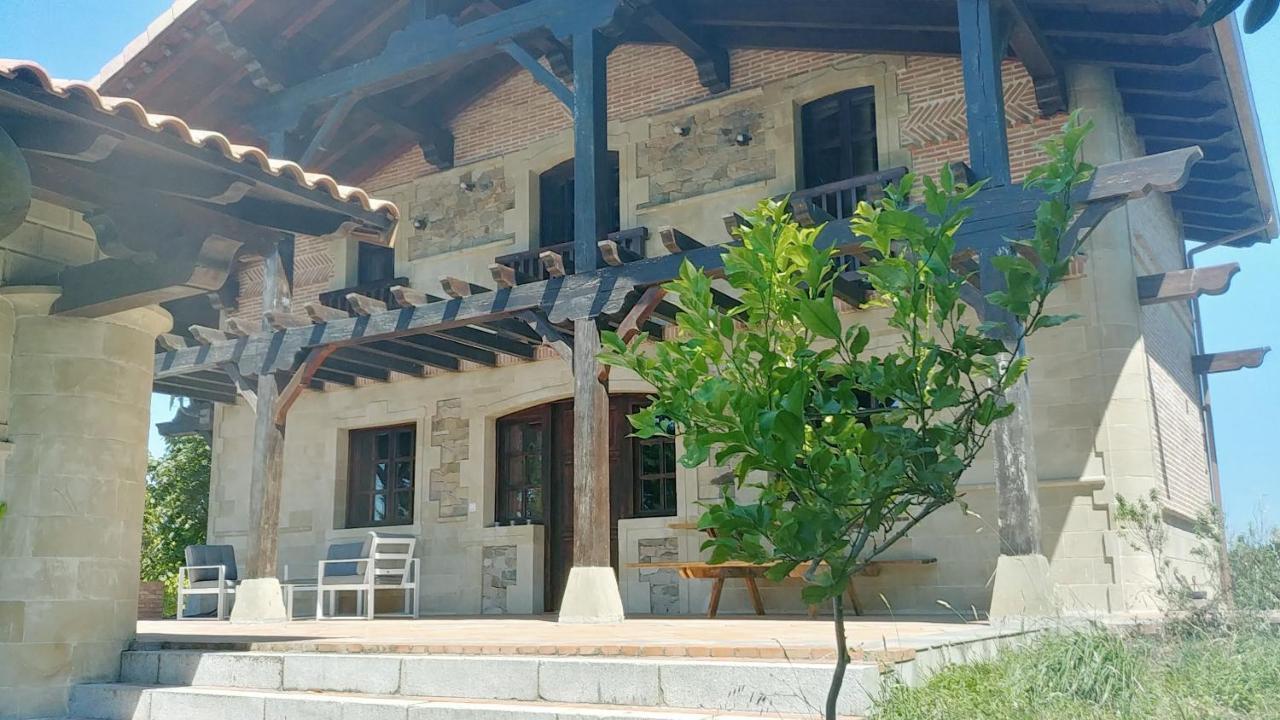 Posada El Pozo Кастанедо Экстерьер фото