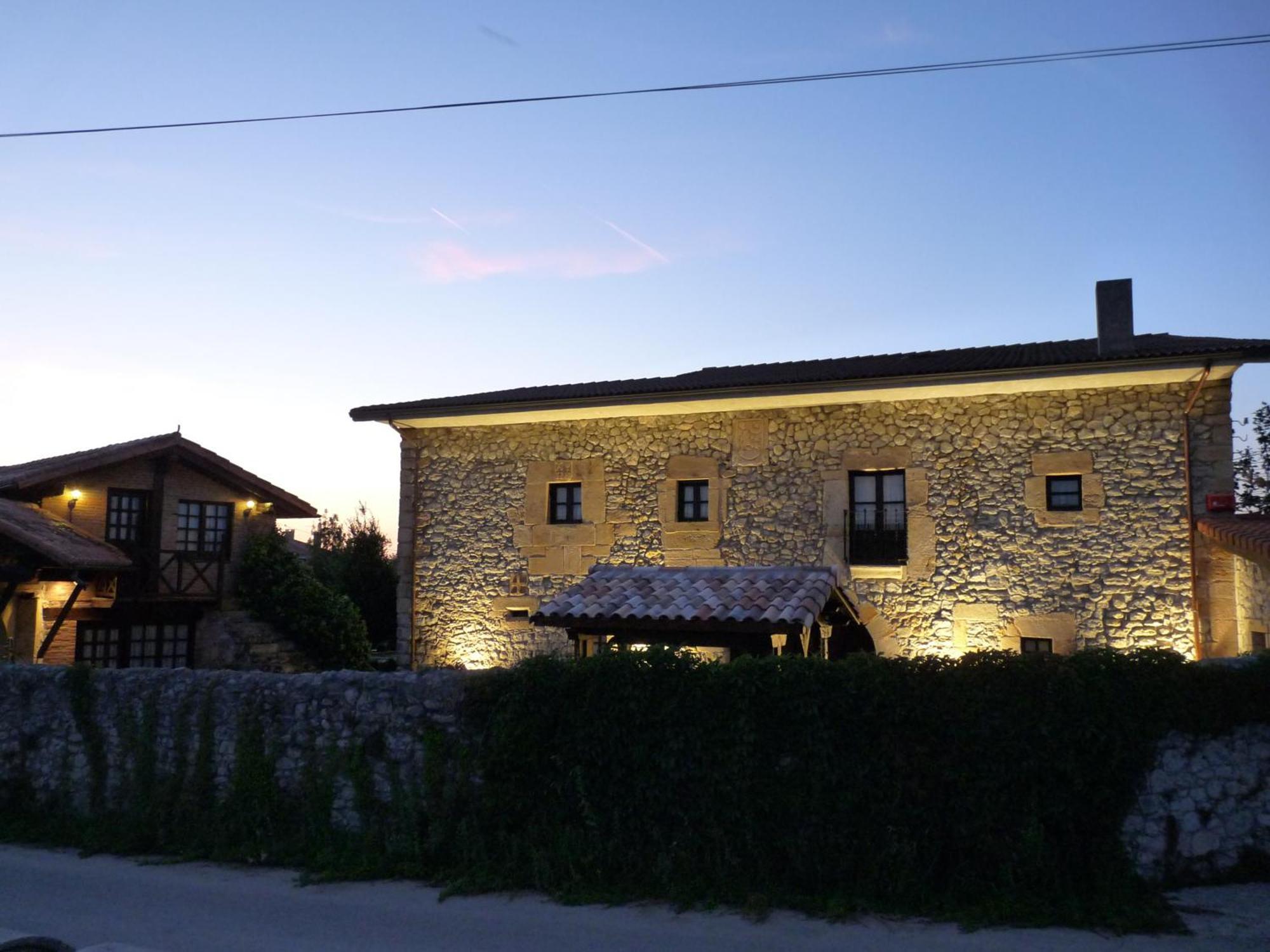 Posada El Pozo Кастанедо Экстерьер фото