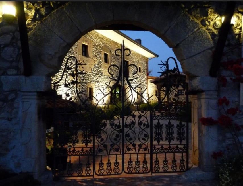 Posada El Pozo Кастанедо Экстерьер фото